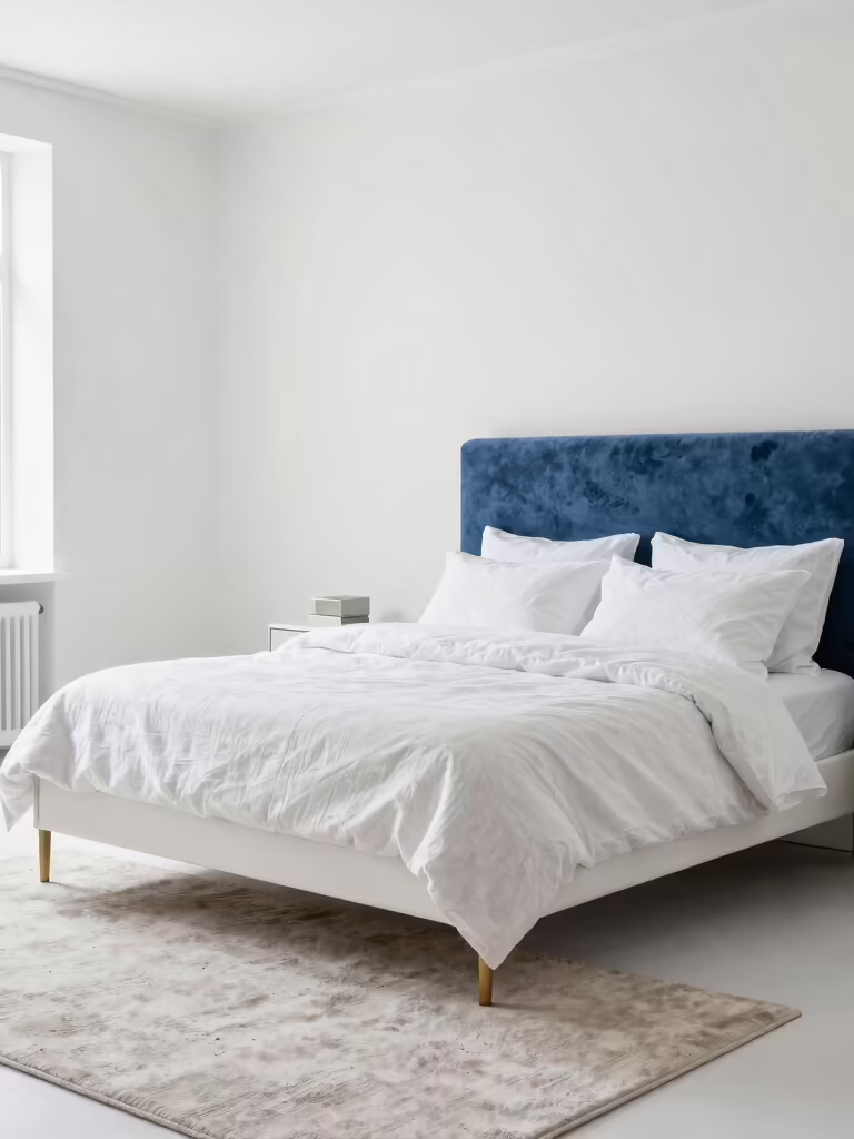fresh white and blue decor